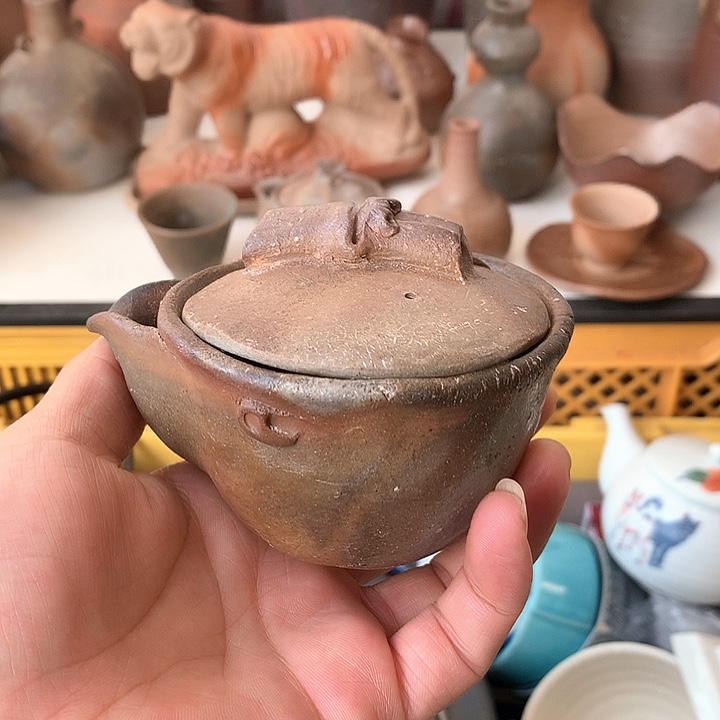 小****妈备前烧宝瓶一个