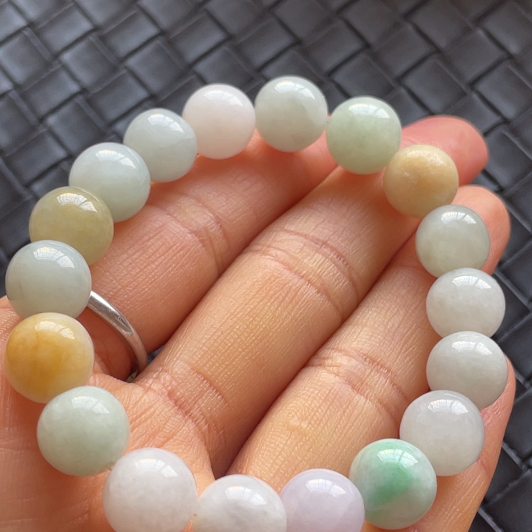 翡翠手串未镶嵌卡10