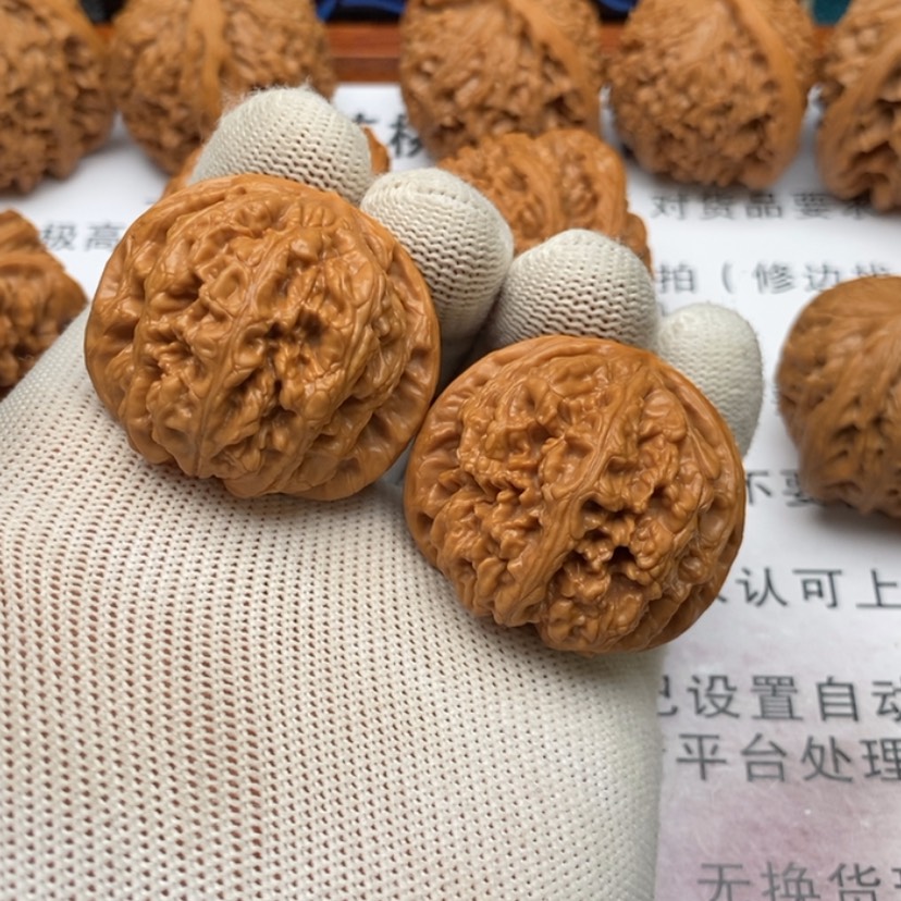 【闪购商品】吊坠文玩核桃A*D28粗筋