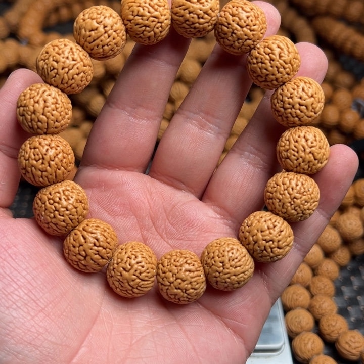 桃核手串苍*穹野生蚂蚁柳叶