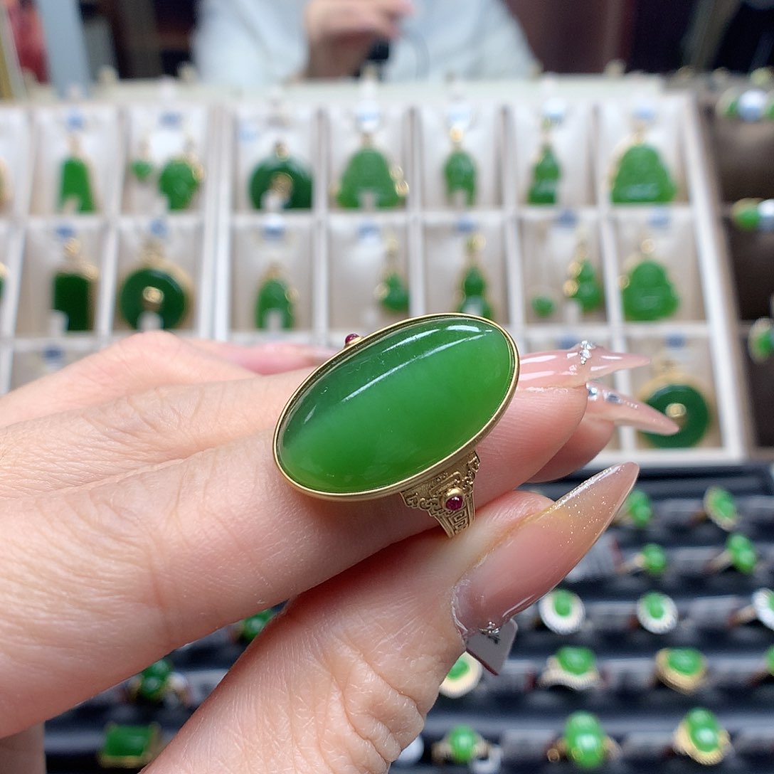 和田玉戒指18K金镶嵌1222