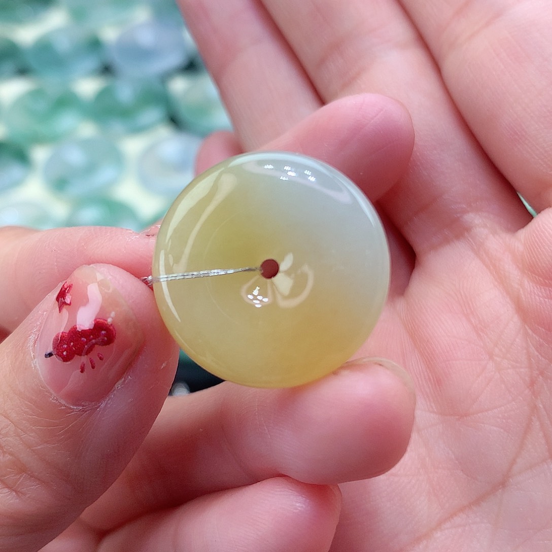 翡翠颈饰未镶嵌6尺寸22.2/5.8