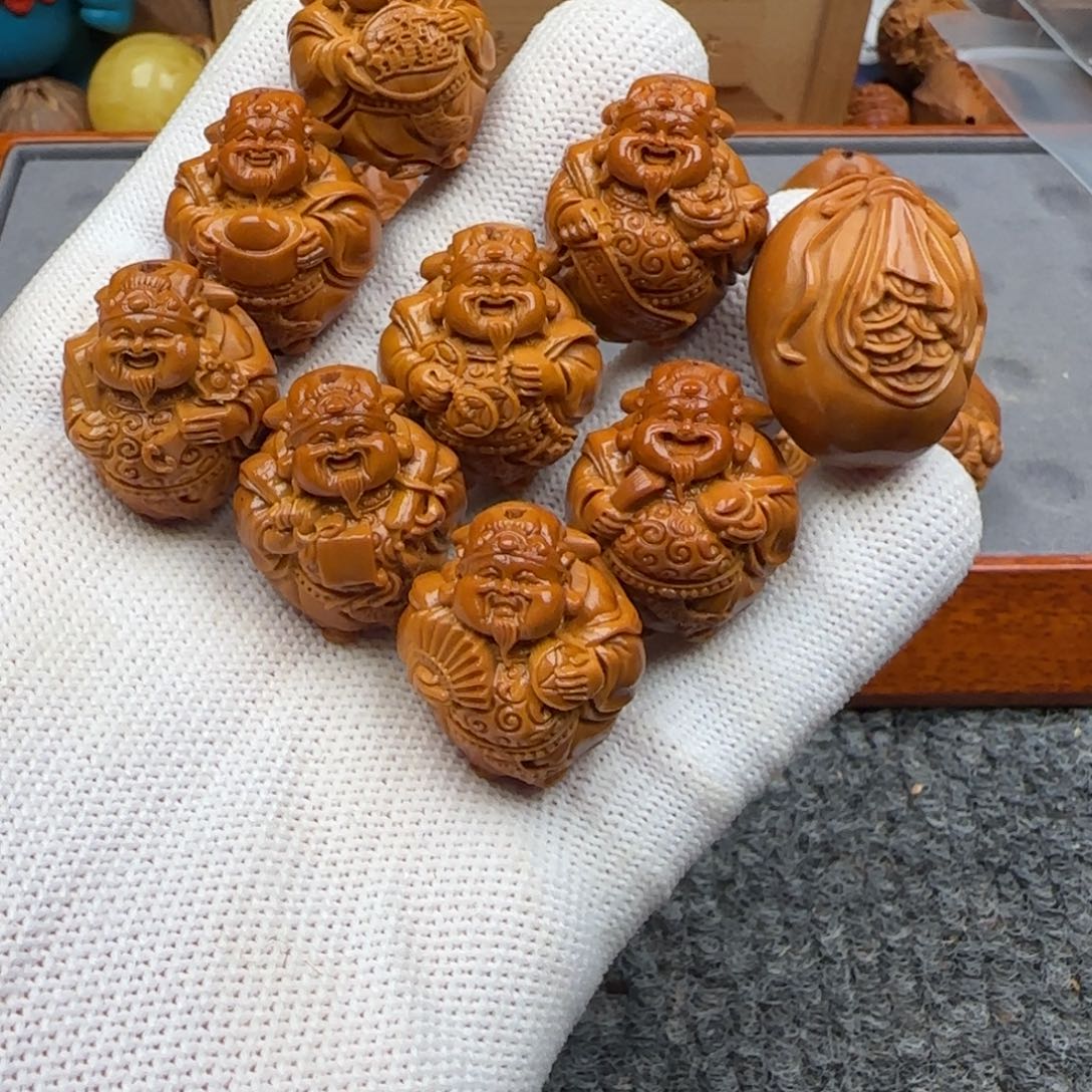 橄榄核吊坠………………