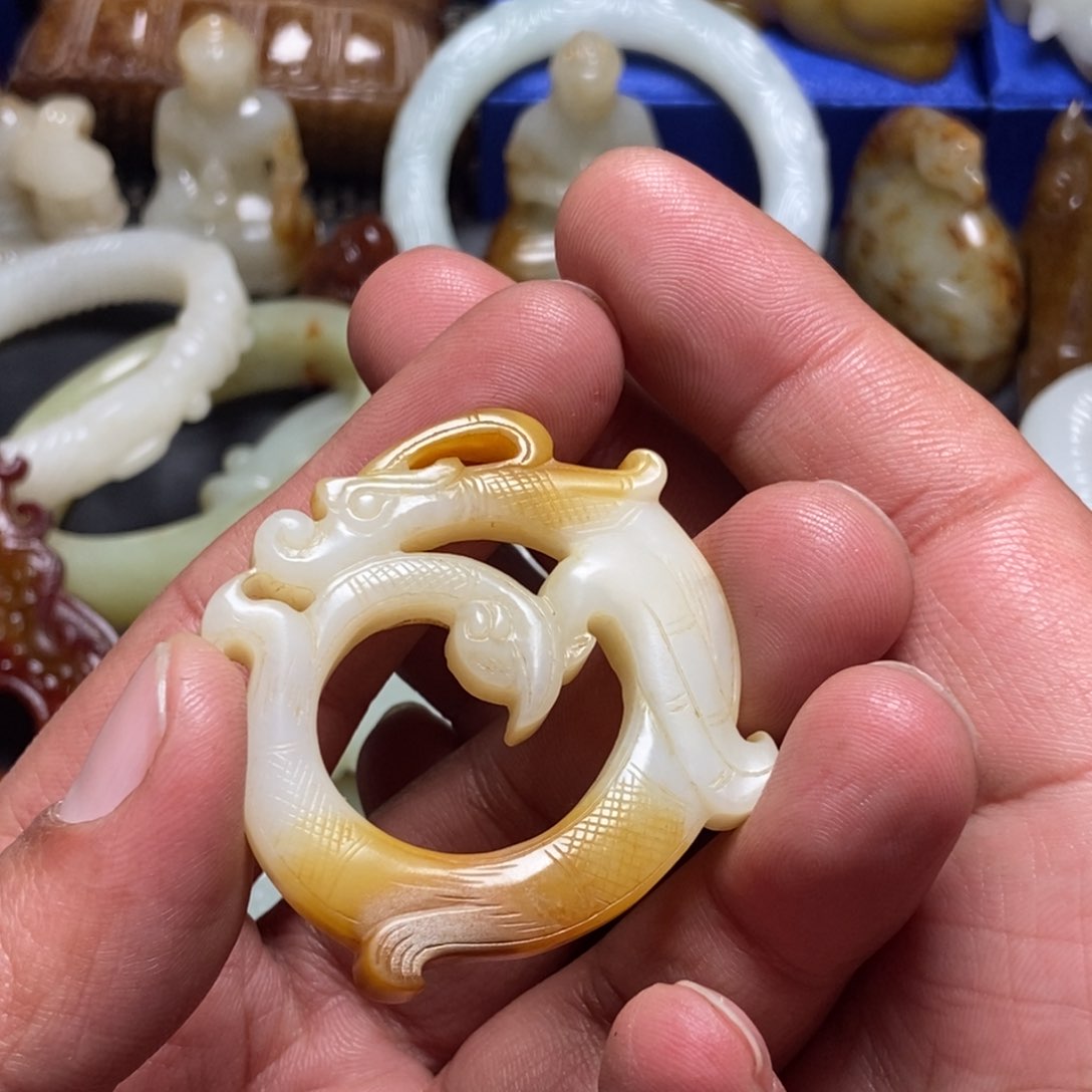 和田玉挂件未镶嵌