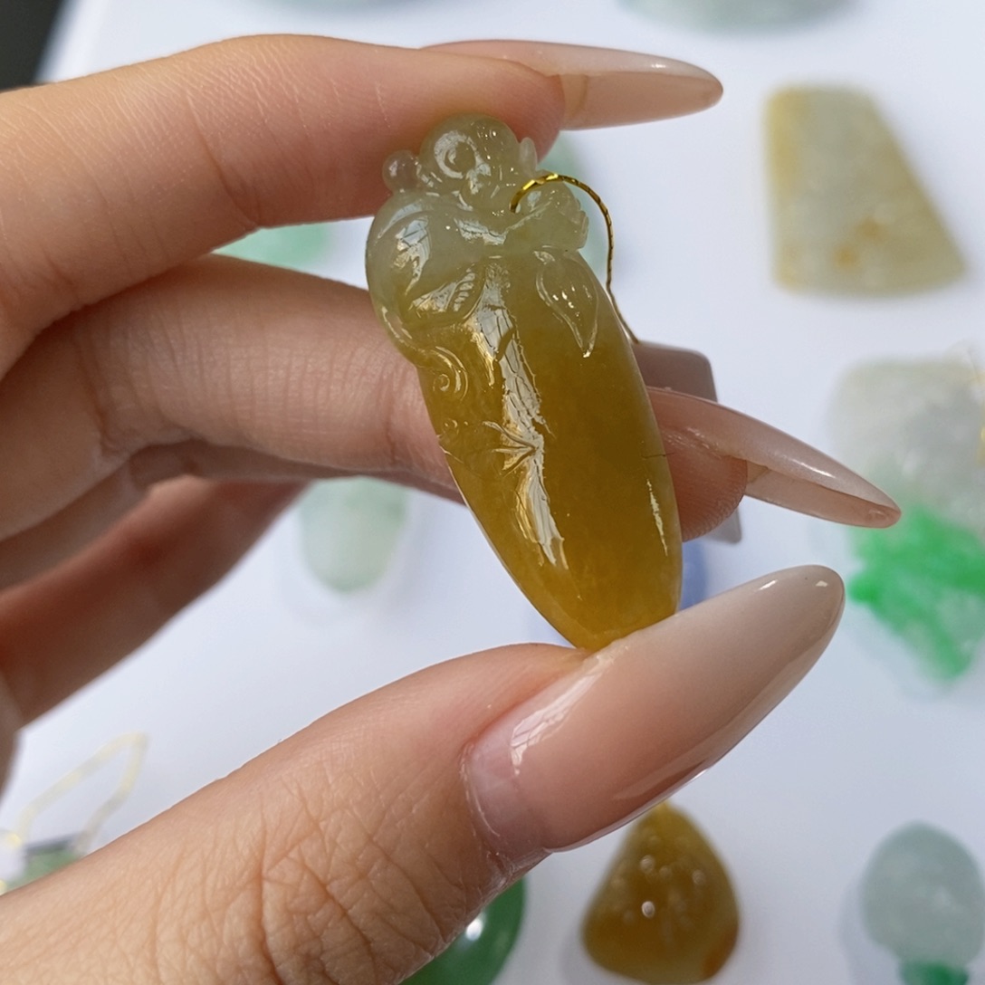 未镶嵌定制翡翠猴子