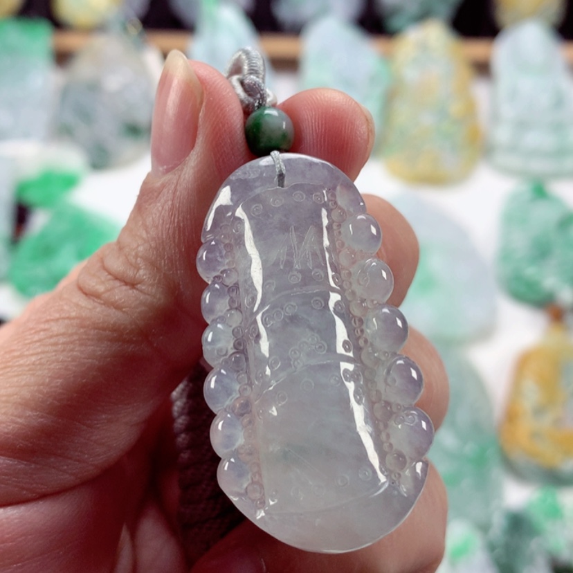 【闪购商品】翡翠吊坠(不含链)未镶嵌