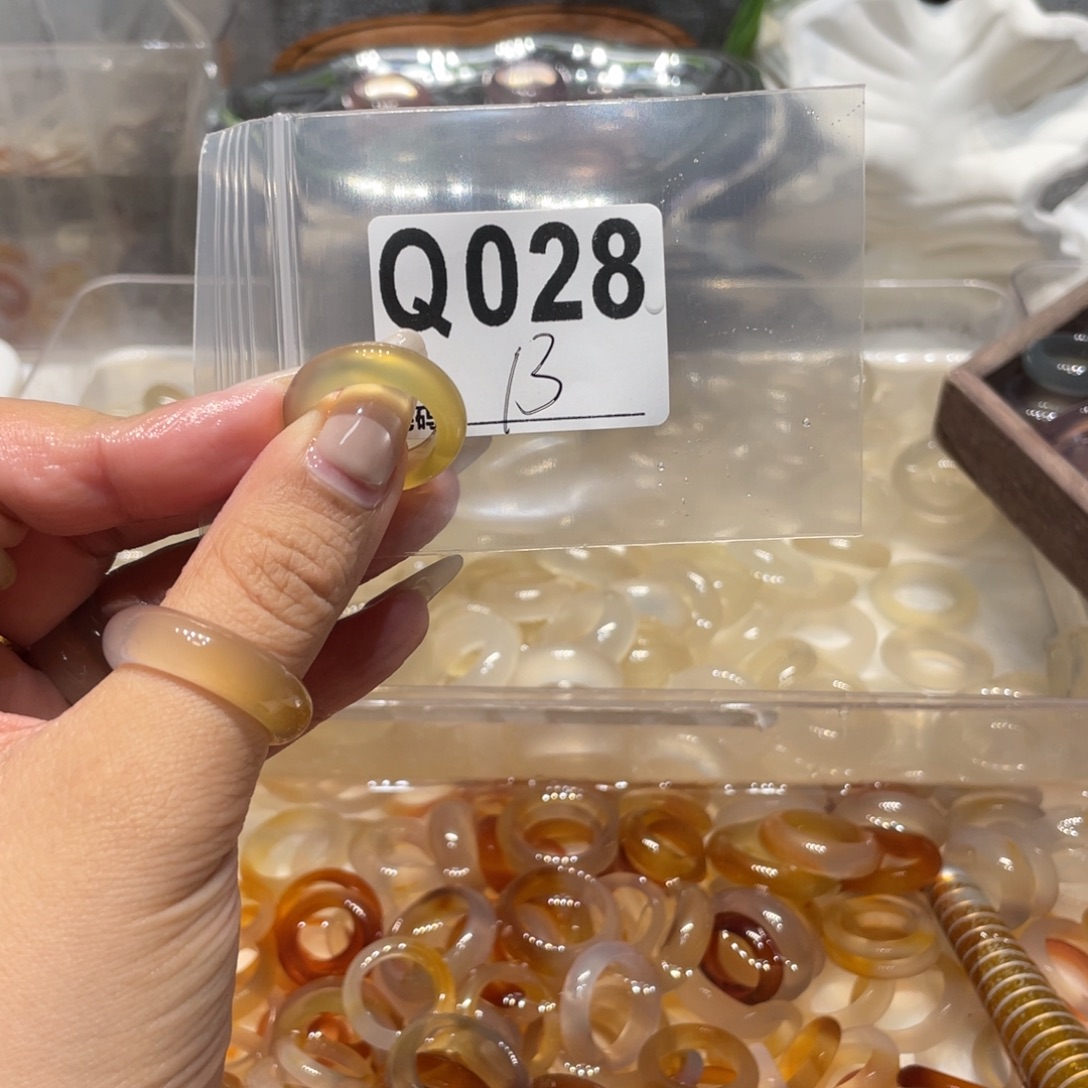 玛瑙/玉髓未镶嵌戒指028