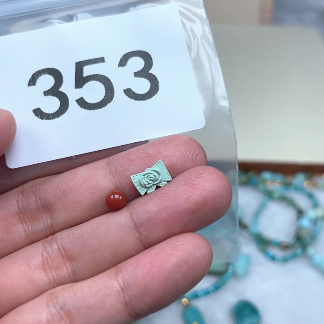 南红玛瑙未镶嵌珠宝奇石