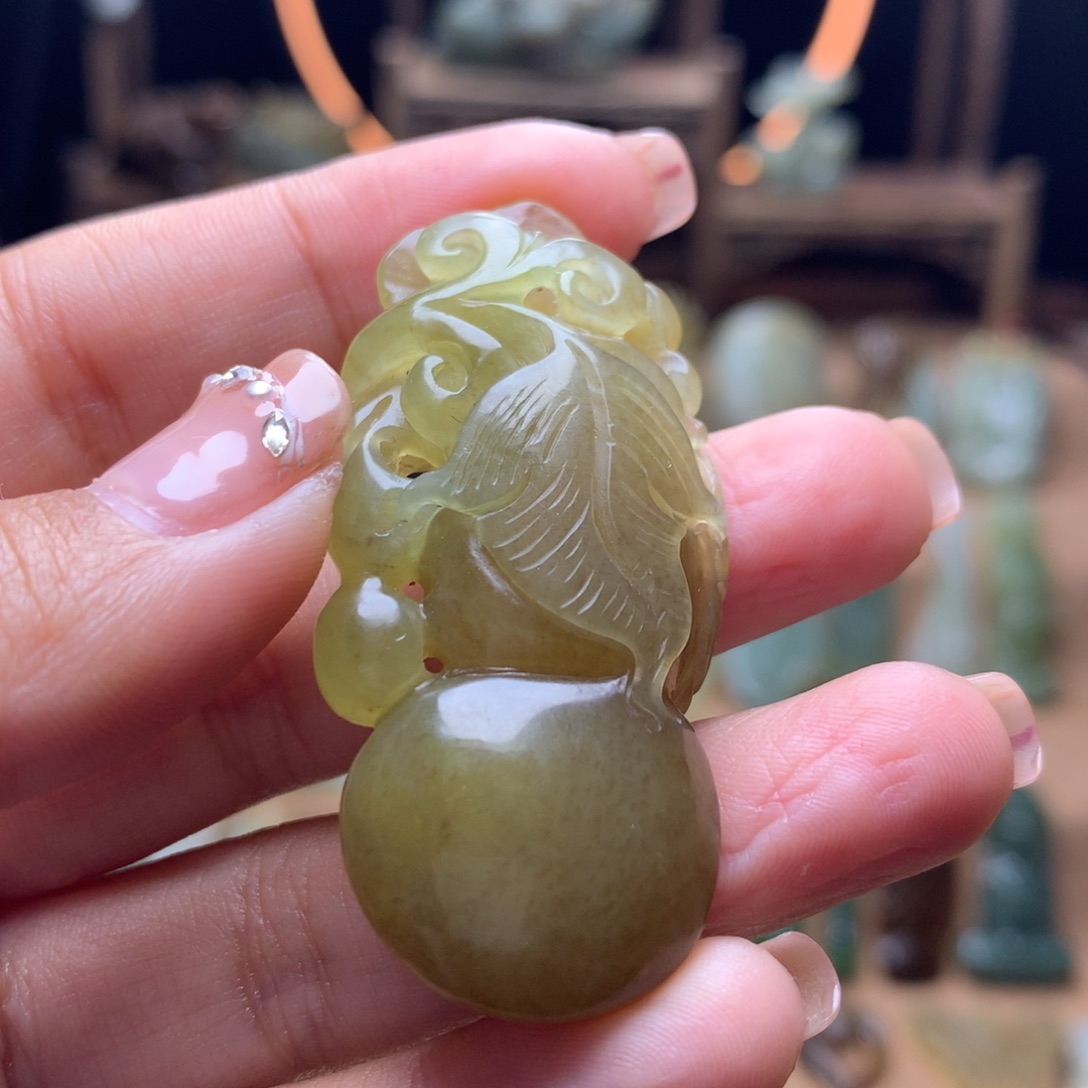 和田玉挂件未镶嵌