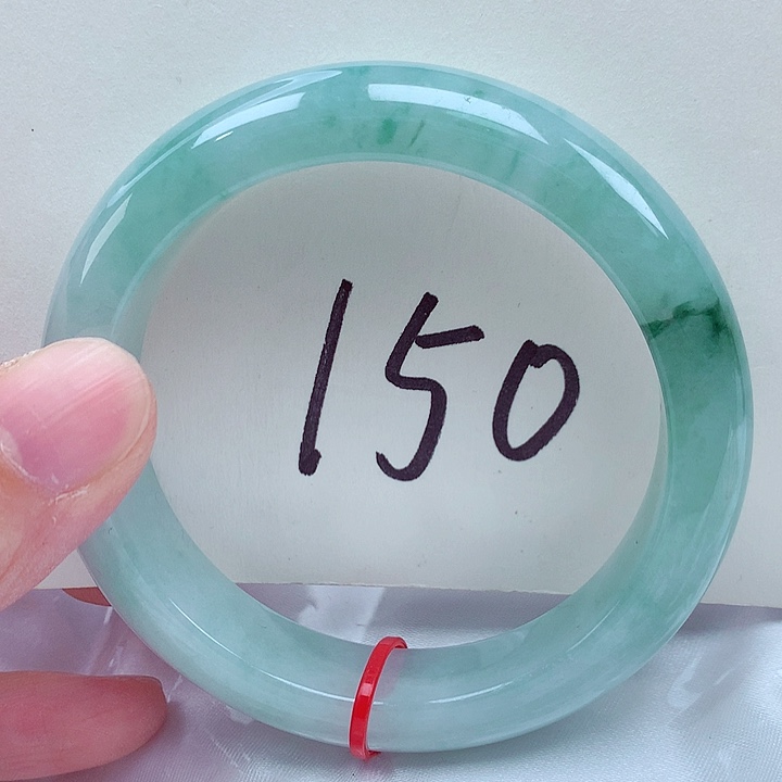 翡翠未镶嵌手镯翡翠