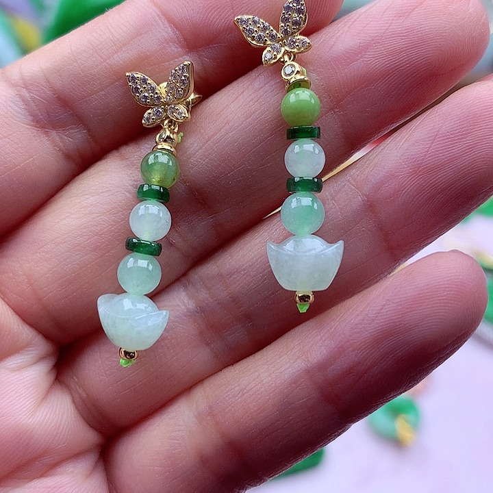 翡翠颈饰银S925镶嵌翡翠