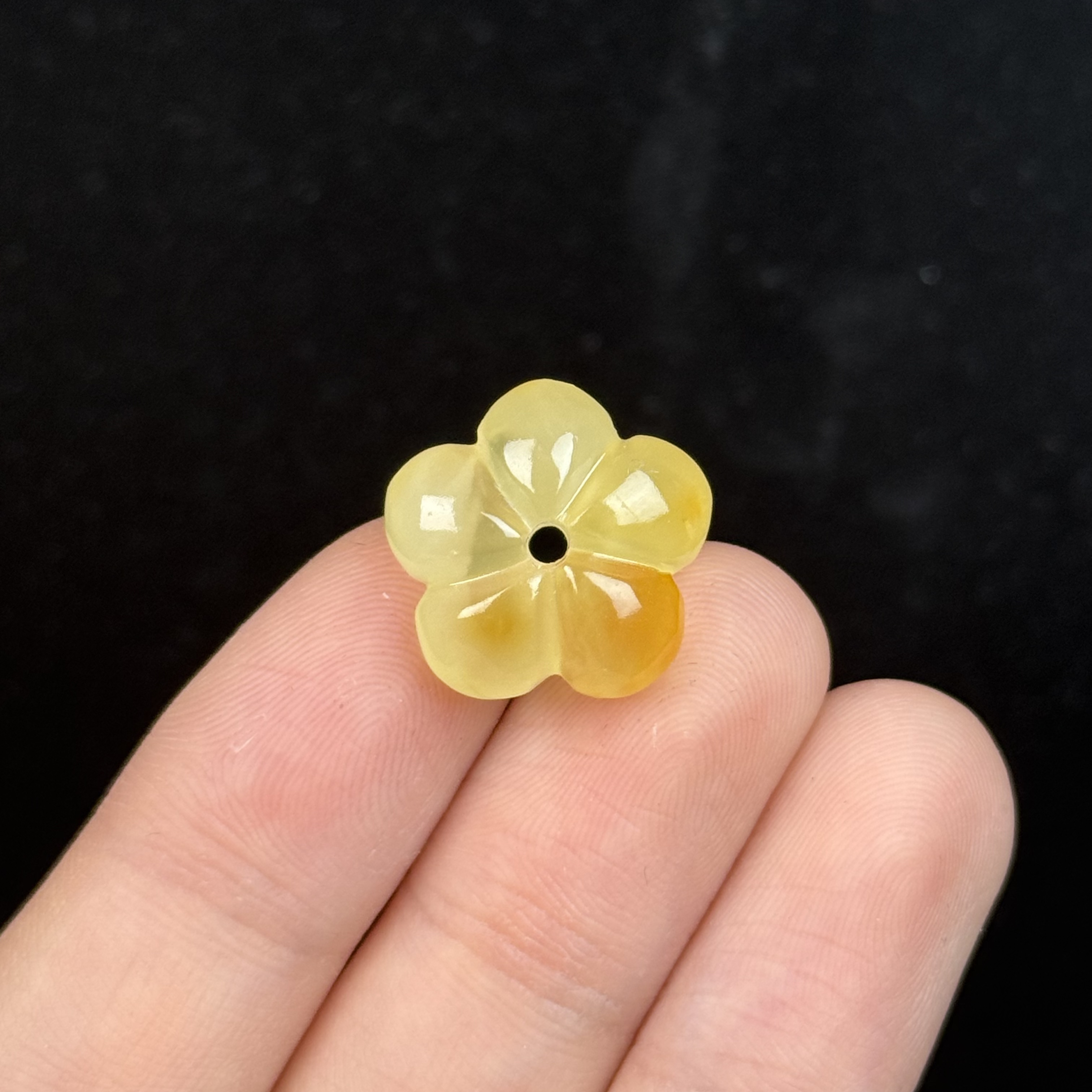 K9313天然原矿蜜蜡 小五瓣花16.8*8.4mm 支持鉴定假一罚十