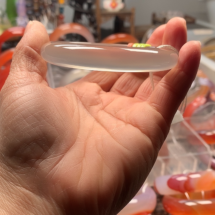 玛瑙/玉髓未镶嵌手镯