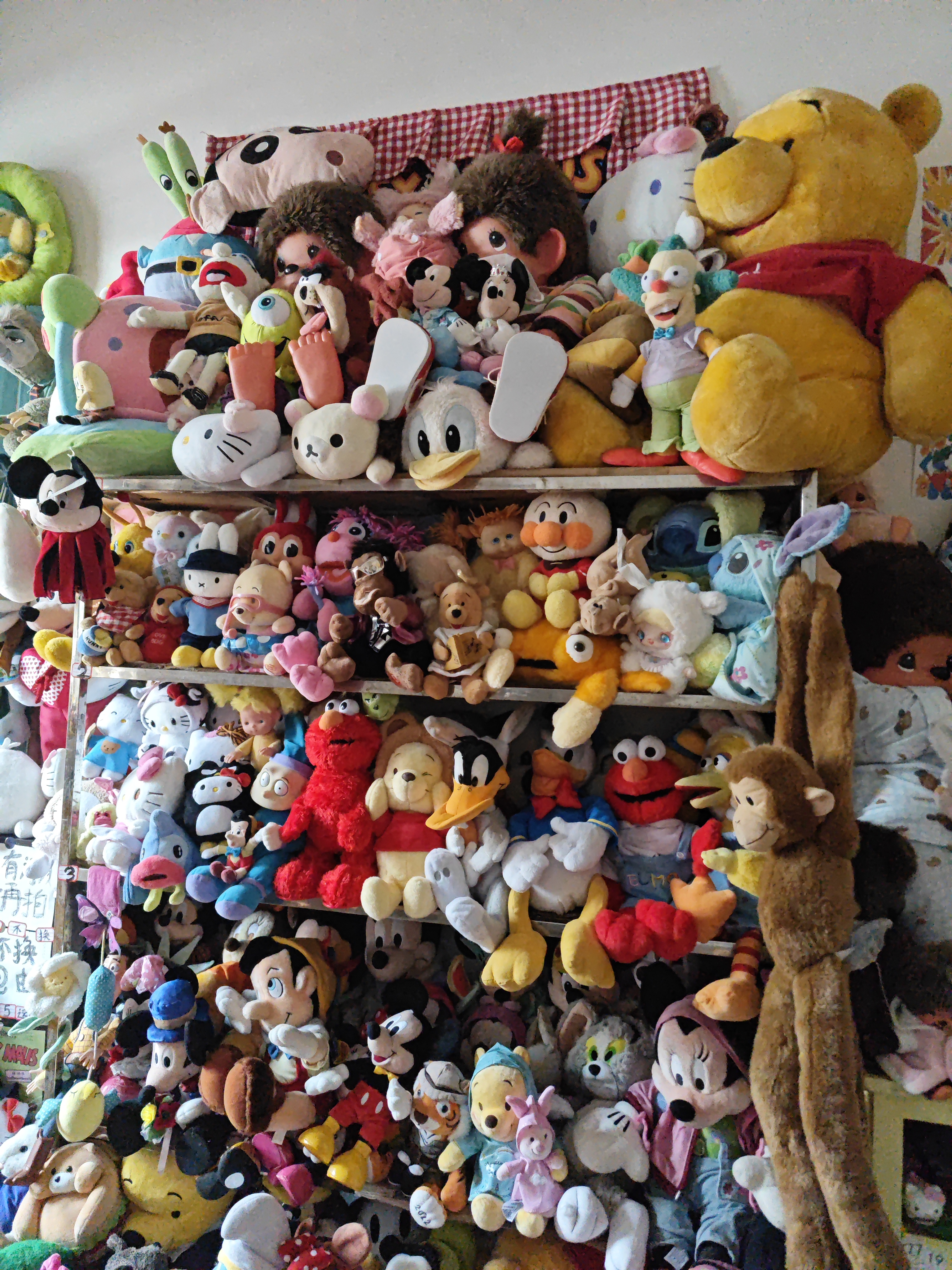 中古玩偶都会有浮灰，不退不换，看好再拍。