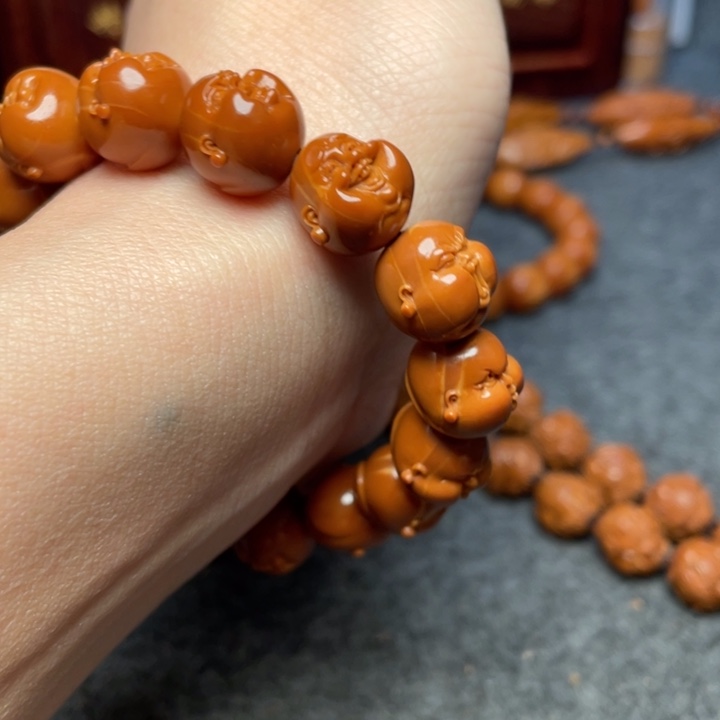 橄榄核吊坠茄**帝橄榄核