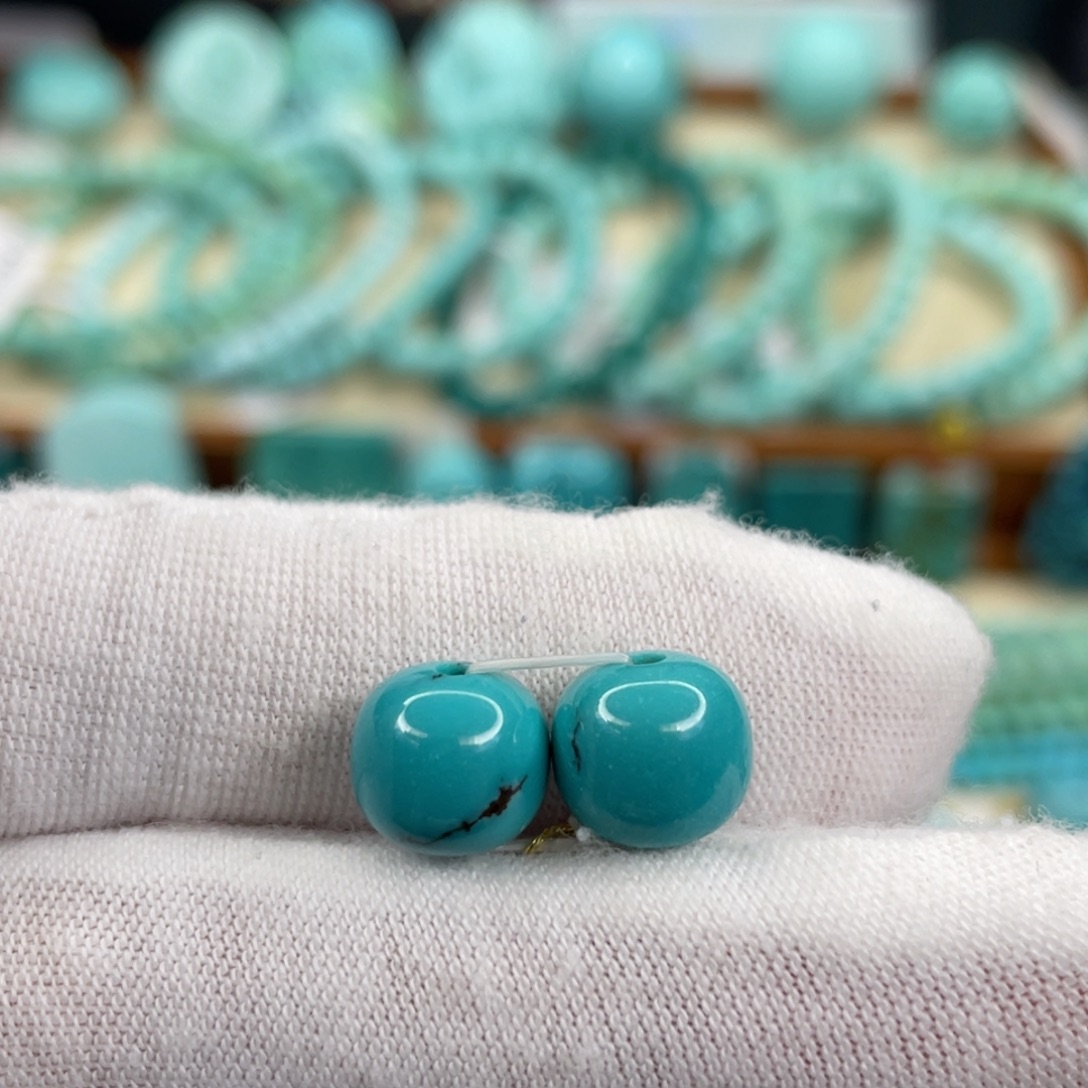 绿松石未镶嵌挂件