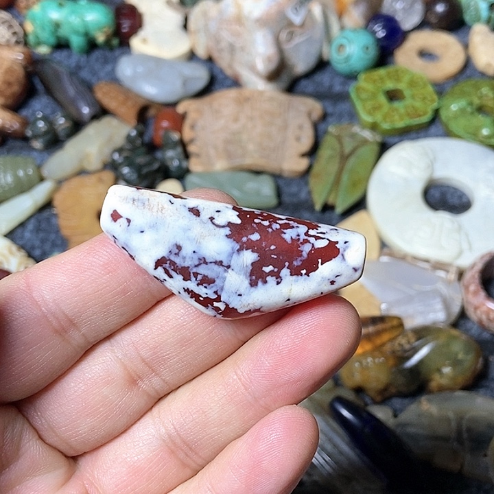 和田玉未镶嵌颈饰43