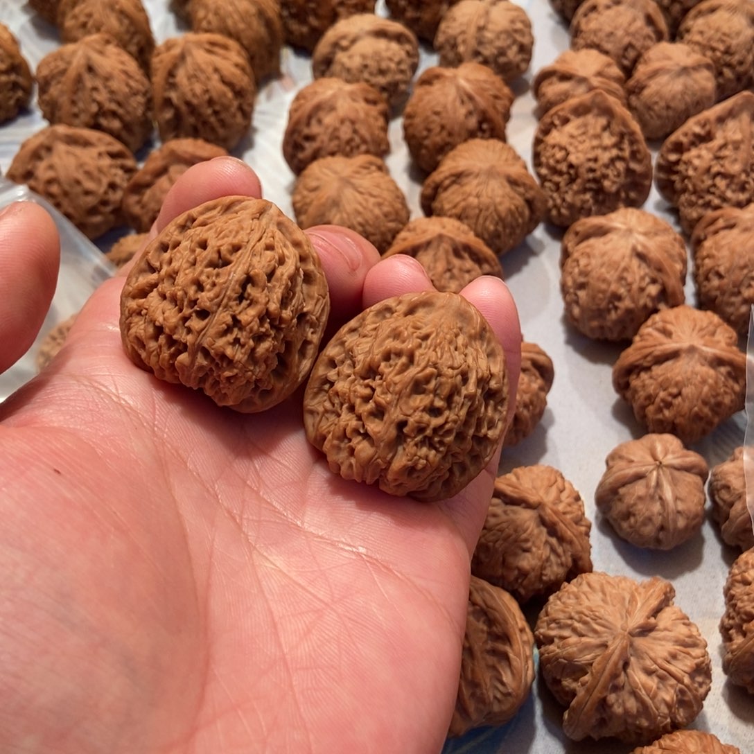 文玩核桃吊坠生****O南疆