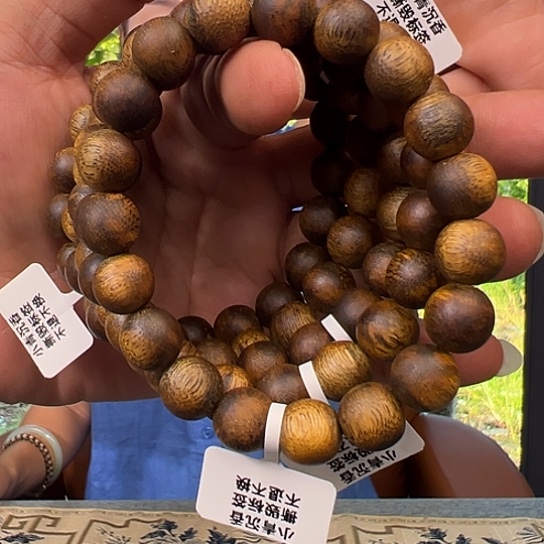 手串沉香白棋包头圆珠1.1多样性发货1条