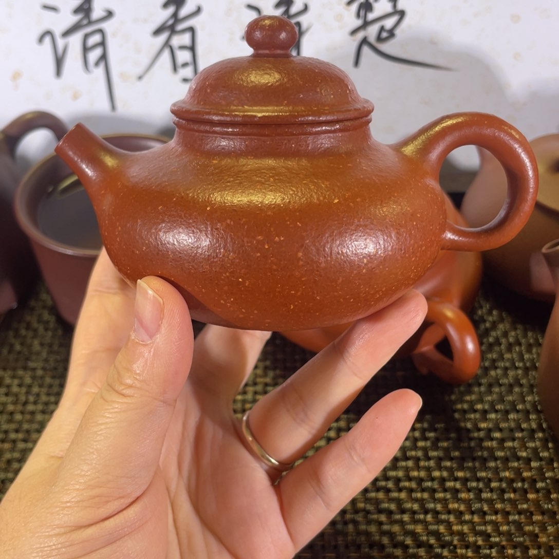 茶壶紫砂容天微瑕全手