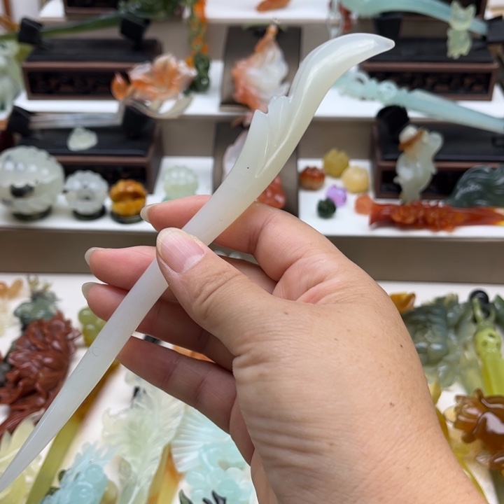 蛇纹石玉未镶嵌发簪