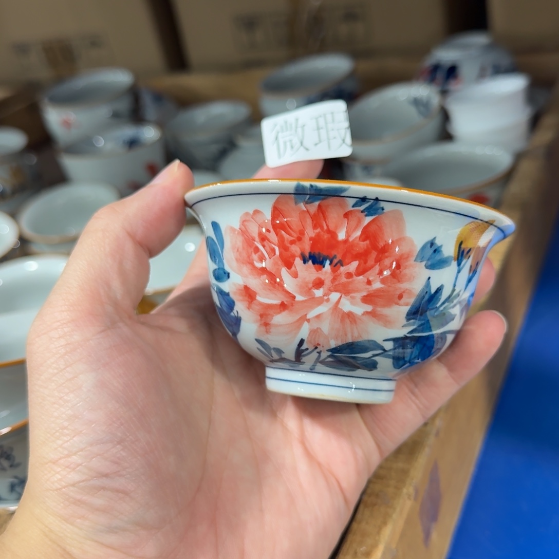 釉下手绘茶具微瑕