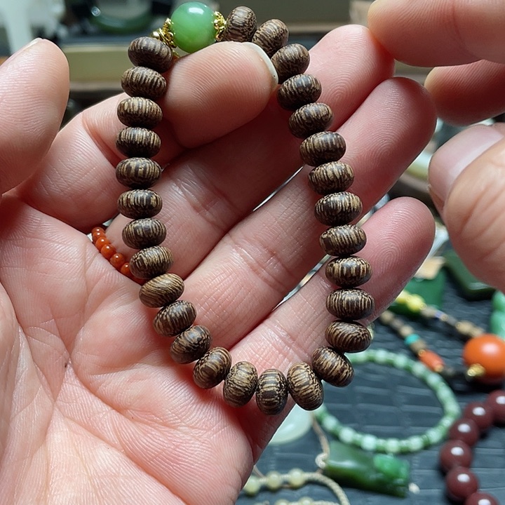 和田玉手串未镶嵌