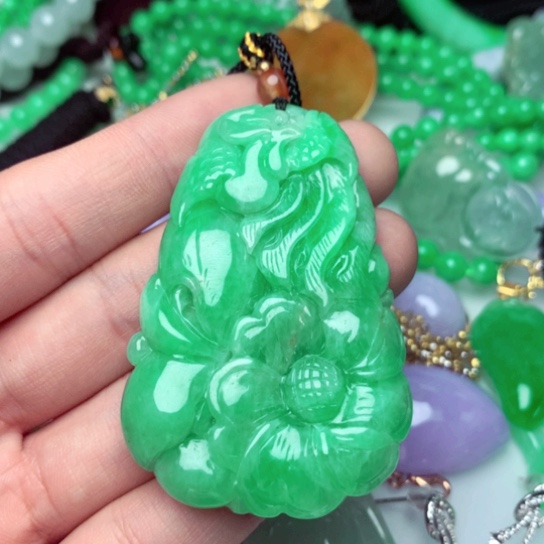 翡翠未镶嵌吊坠(不含链)