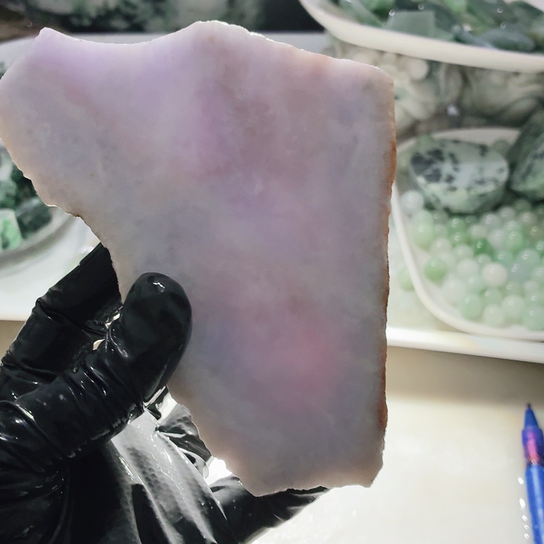 翡翠未镶嵌颈饰边角料