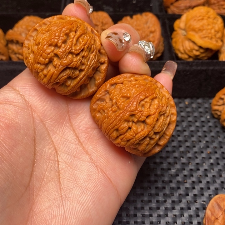 秦岭野生文玩核桃42