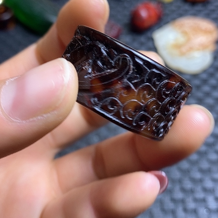 紫金钵盂菩提吊坠