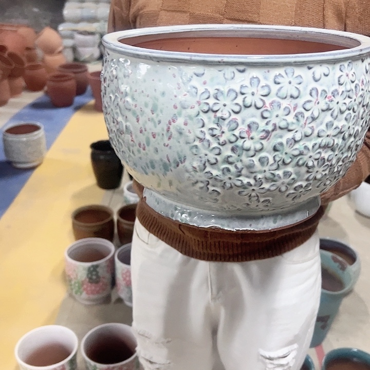 高度20厘米口30厘米