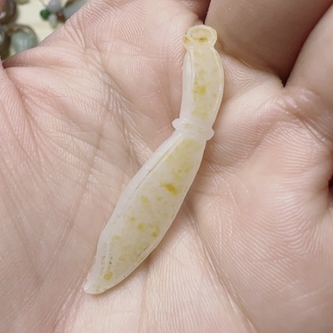 和田玉颈饰未镶嵌定制