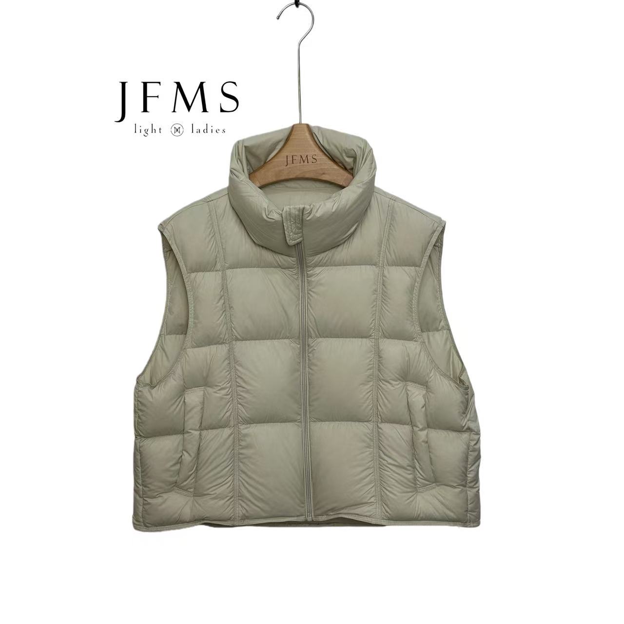JFMS95短款冬季白鹅绒泡芙轻盈羽绒女款时尚羽绒服马甲轻薄保暖