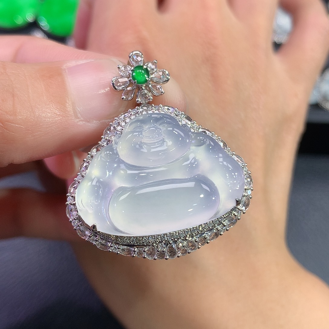 翡翠18K金镶嵌吊坠(赠链)