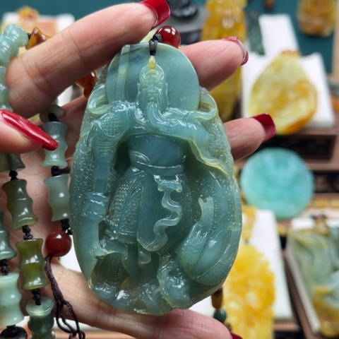 和田玉手链未镶嵌易*挂件