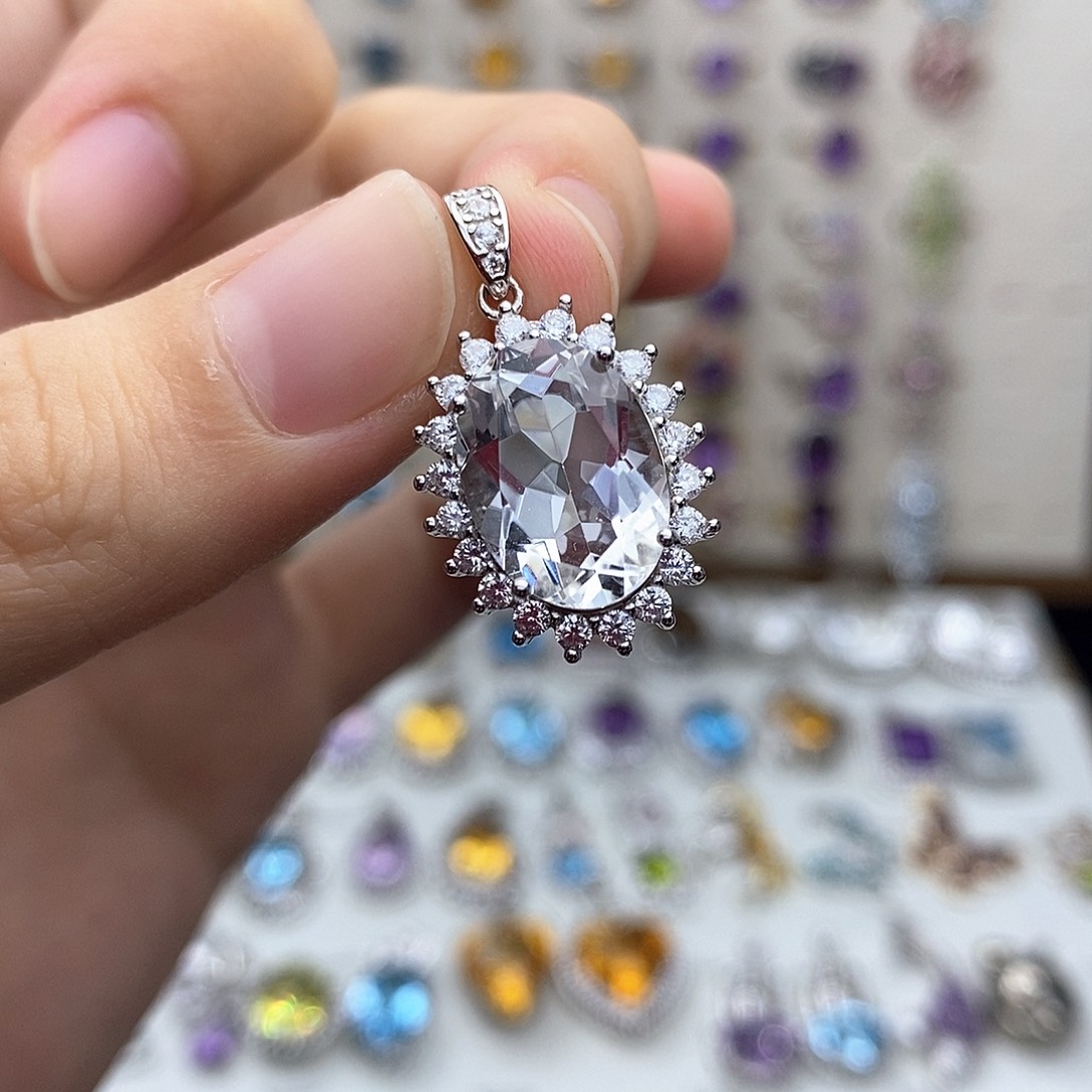 银S925镶嵌吊坠(不含链)水晶（需要证书备注）