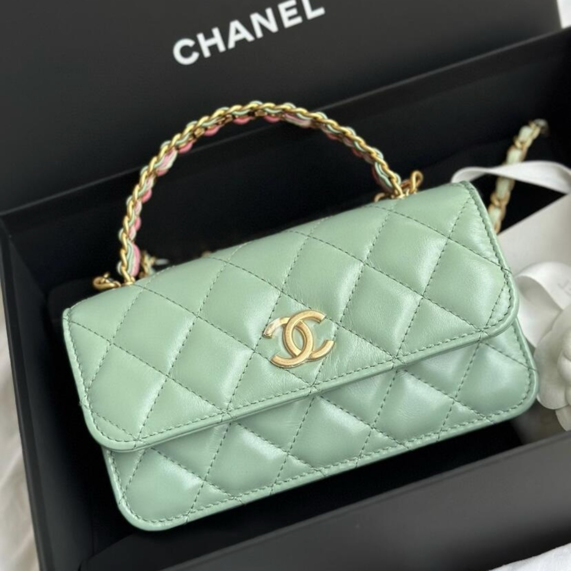 95新 Chanel/香奈儿 多多奢品/香奈儿23p彩虹手柄woc斜挎包/98新