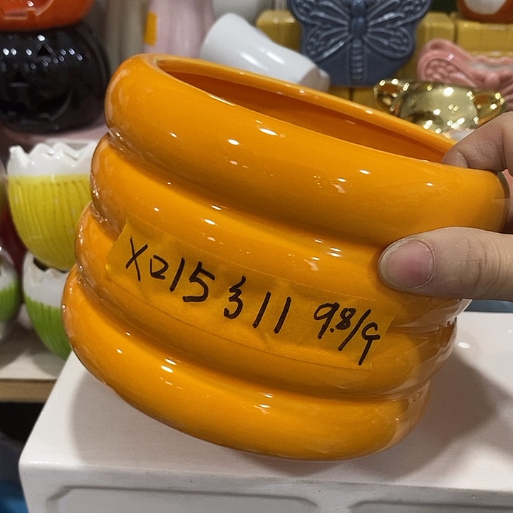 陶盆有孔 瑕疵针孔漏釉介意勿拍外口 12.5外高11