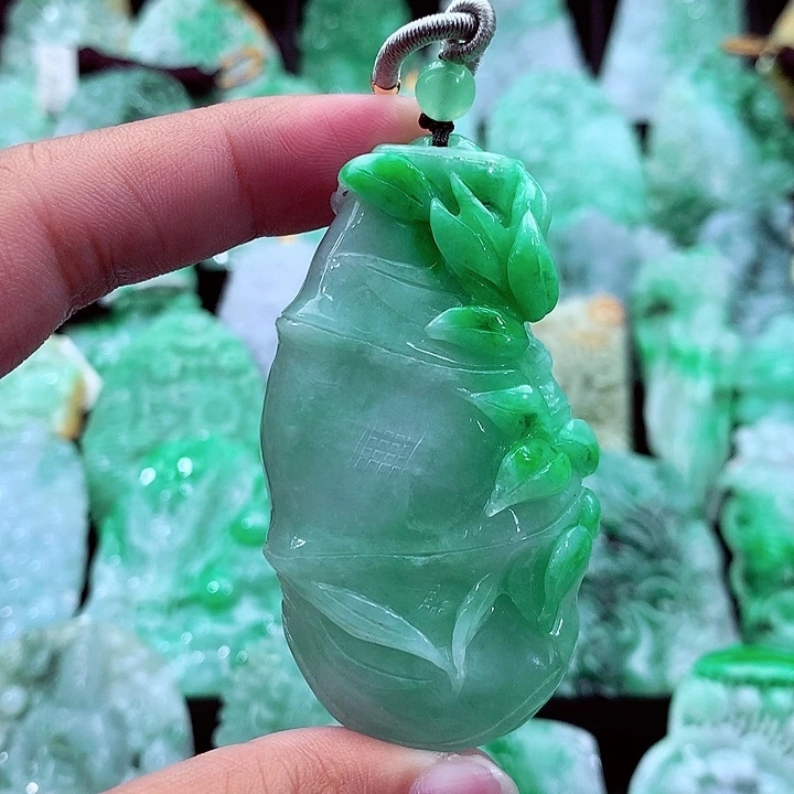 天然A货翡翠竹节