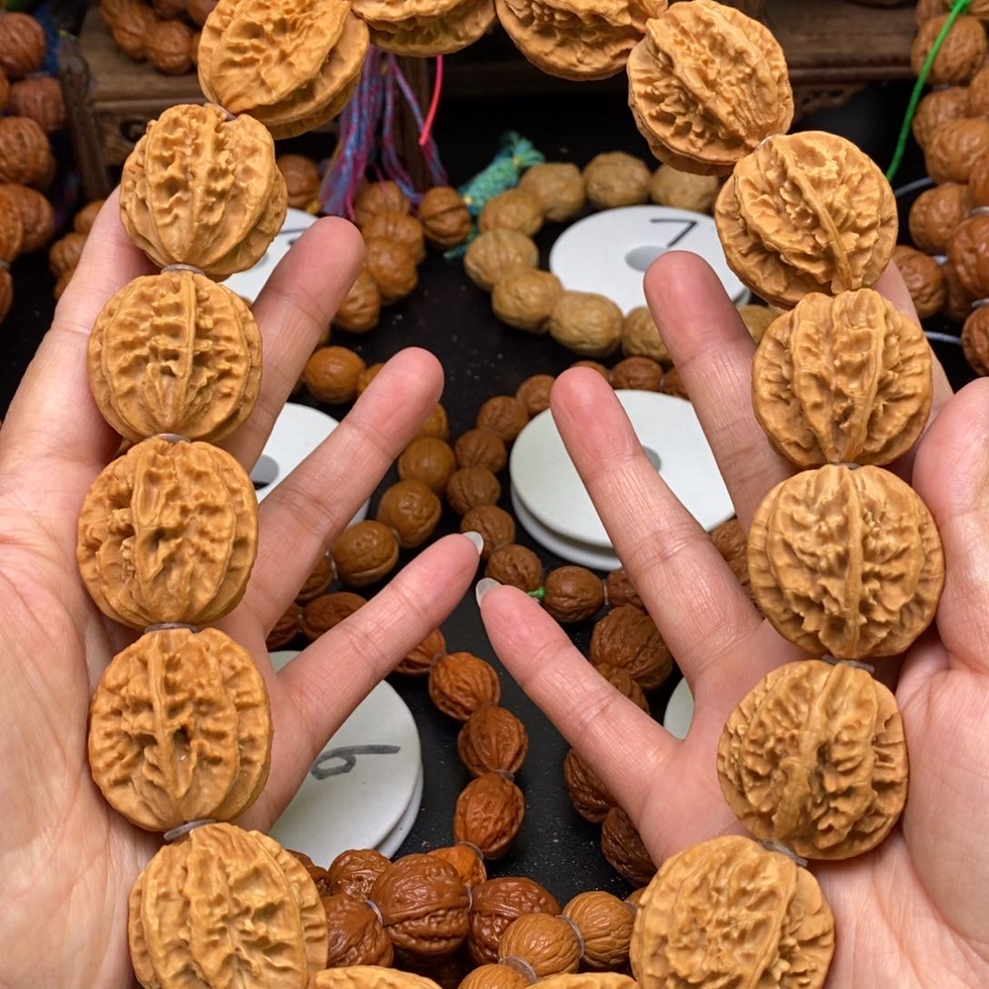 桃核手串大龙脊八棱