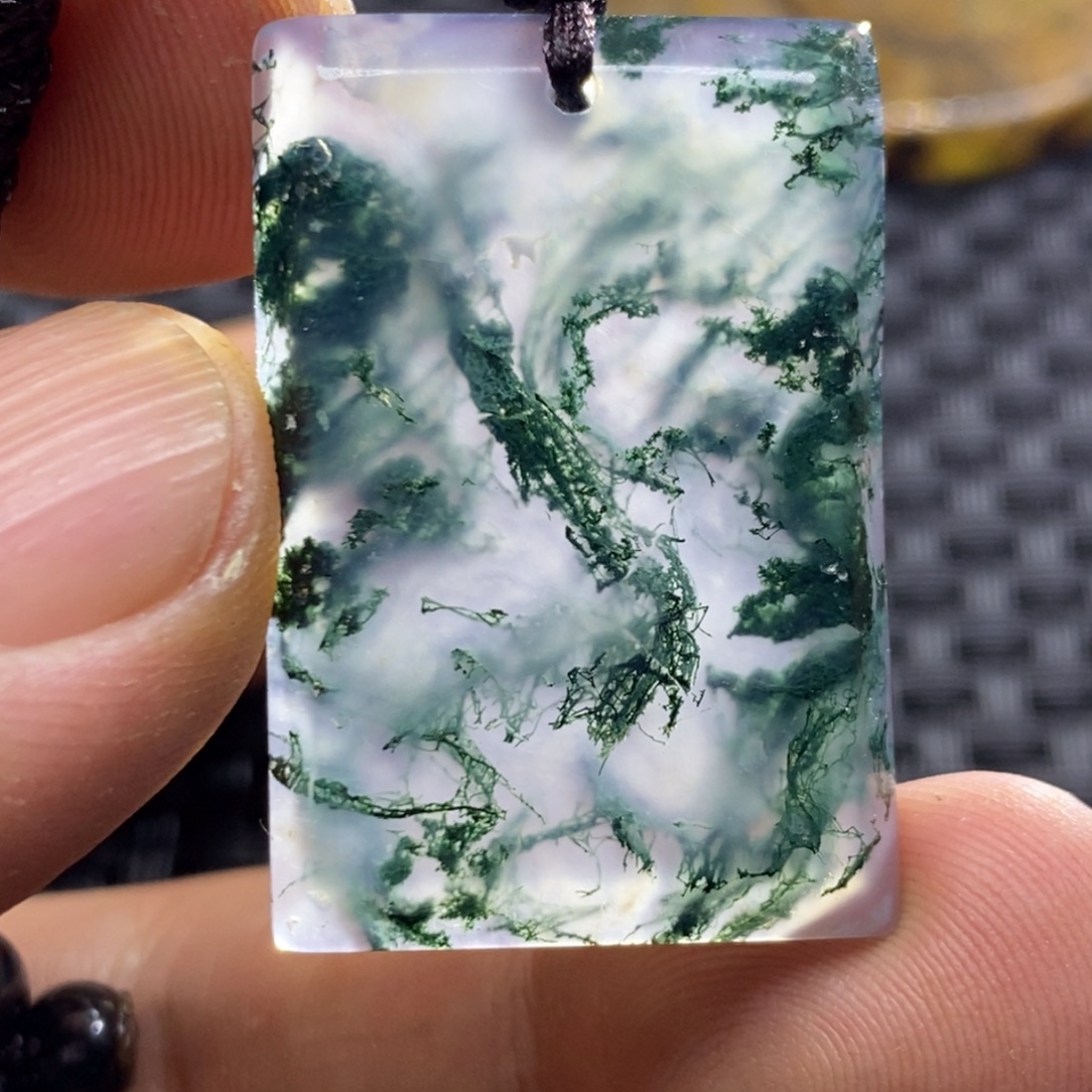 顽***豹玛瑙/玉髓未镶嵌颈饰