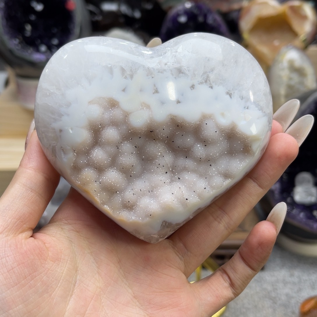 水晶随形（非配饰）未镶嵌?****清