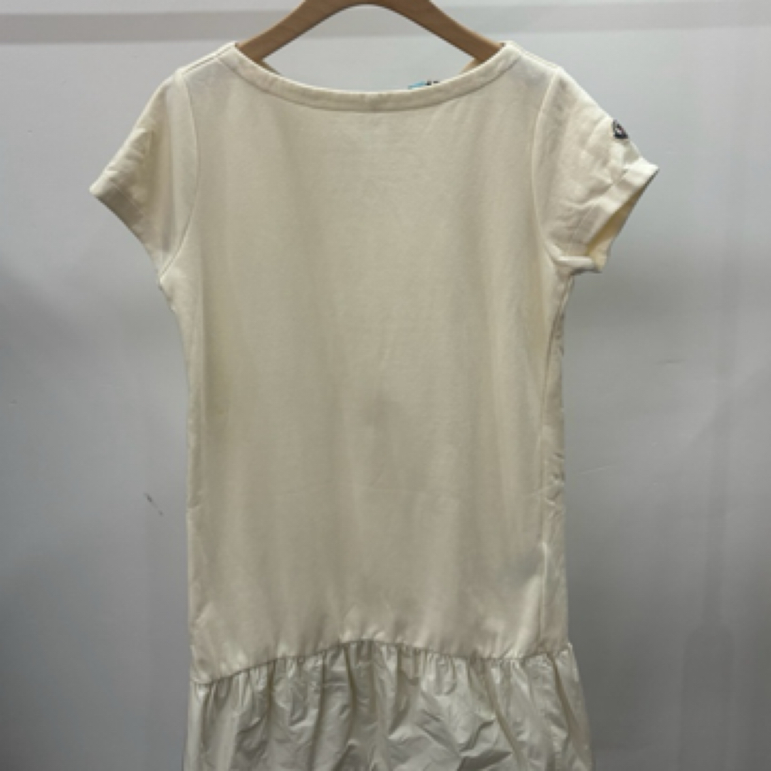 99新 MONCLER 舒适简约夏季白色连衣裙/M码/A02620