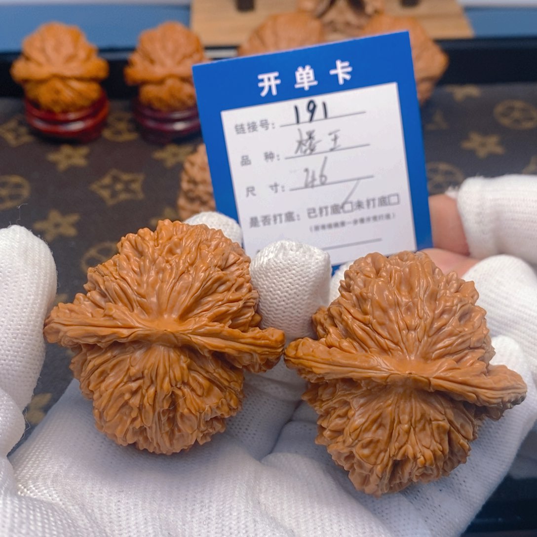 桃核吊坠文玩核桃