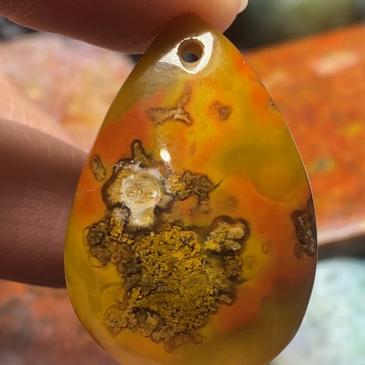 玛瑙/玉髓颈饰未镶嵌