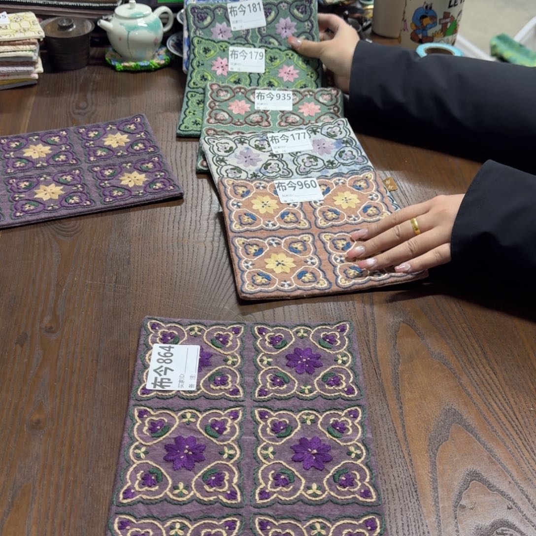 肉***肉刺绣864一张饼干花元旦快乐