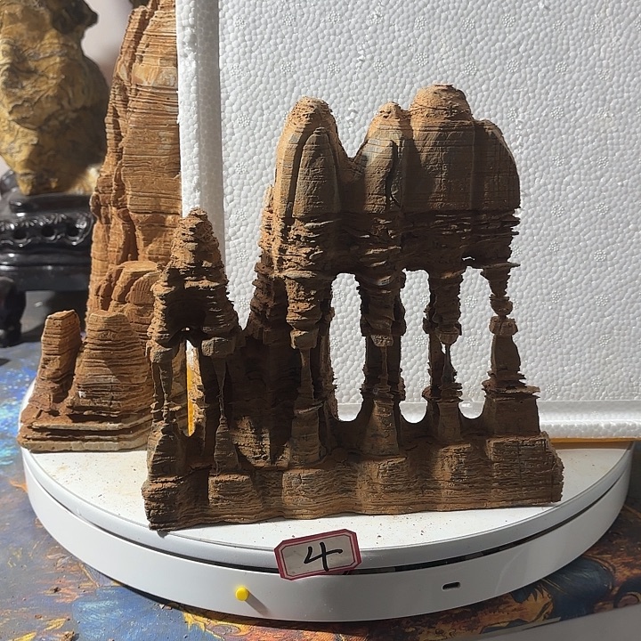 孤***者石材安徽灵壁石摆件