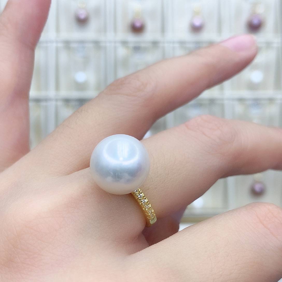 淡水珍珠颈饰合金