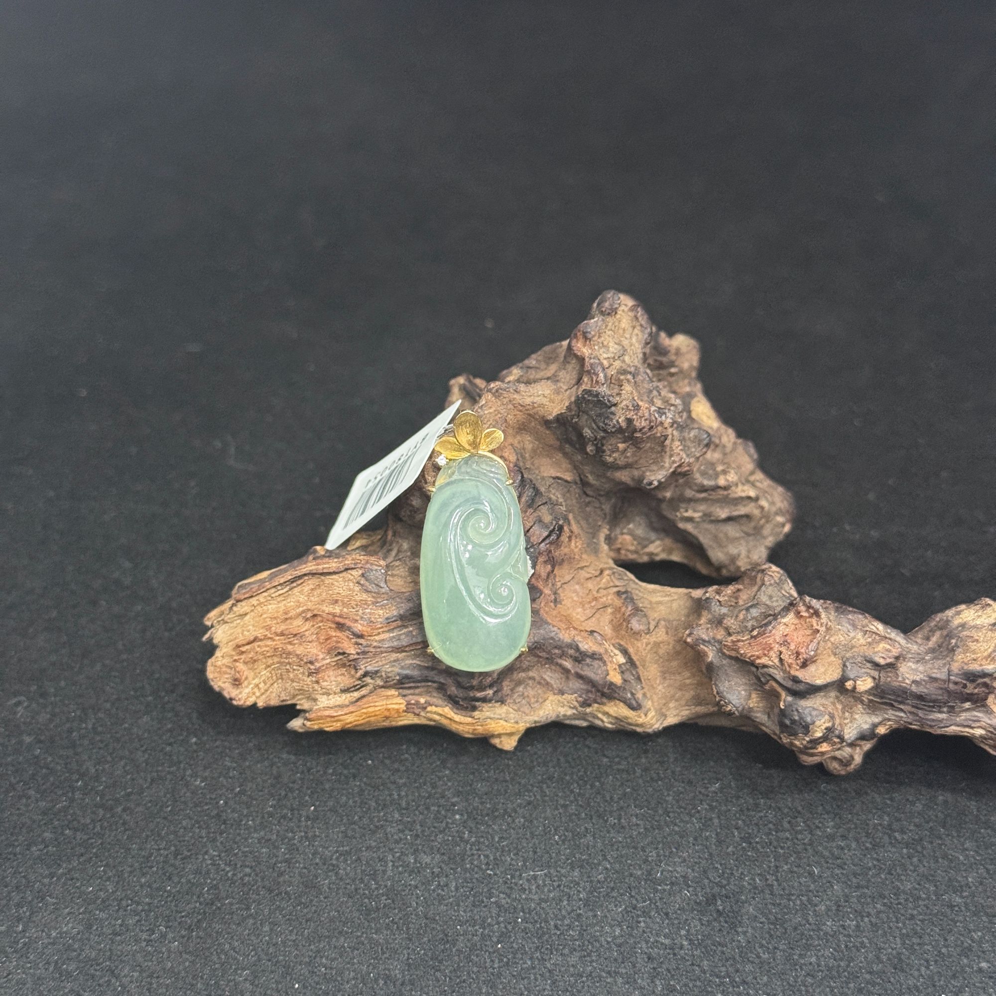 【诚翠拍品第一百零四期午】翡翠35吊坠BYT80054金